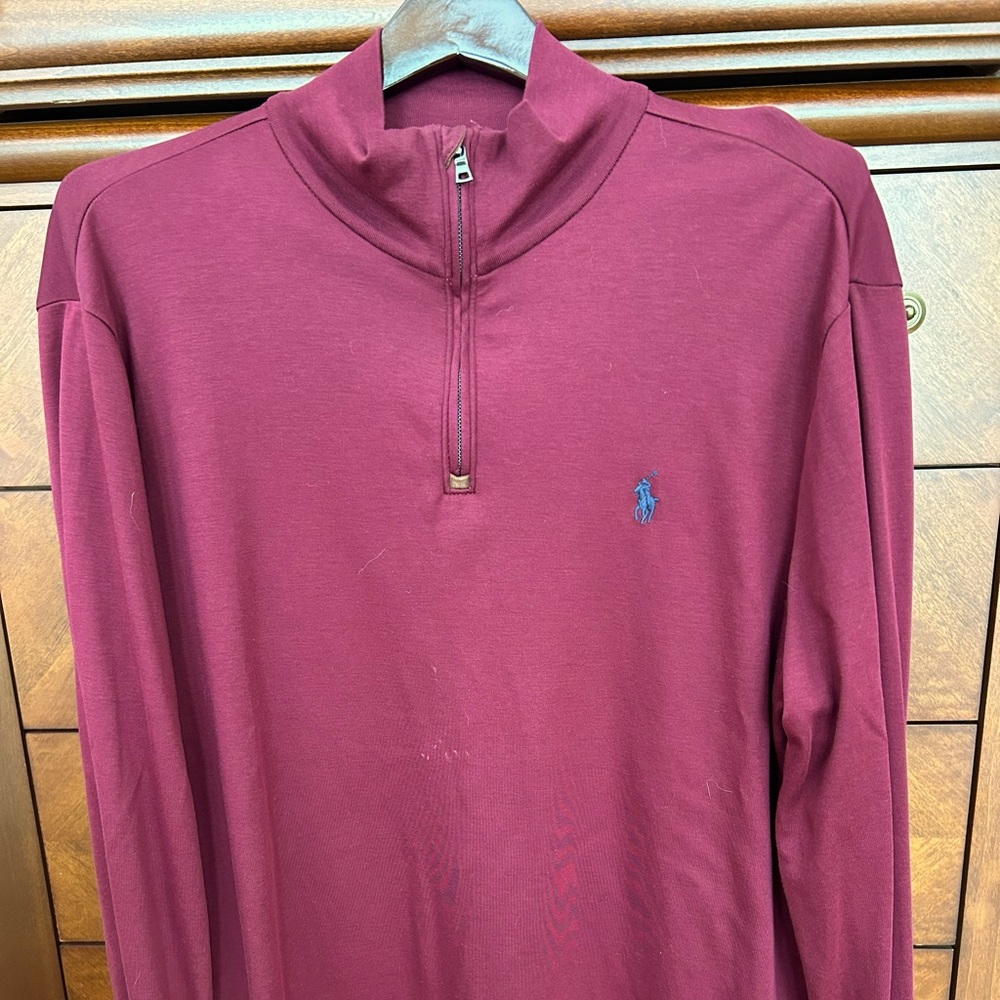 Men’s Polo maroon quarter zip pullover.
